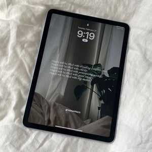 FREE March Digital Wallpaper Bundle for Tablet + Phone